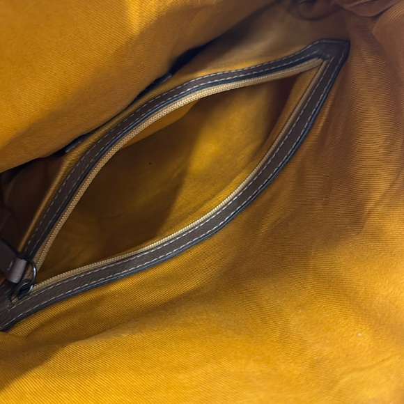 Banana Republic Thick Leather Clutch Bag Embellished with Metal Studs - Picture 10 of 17